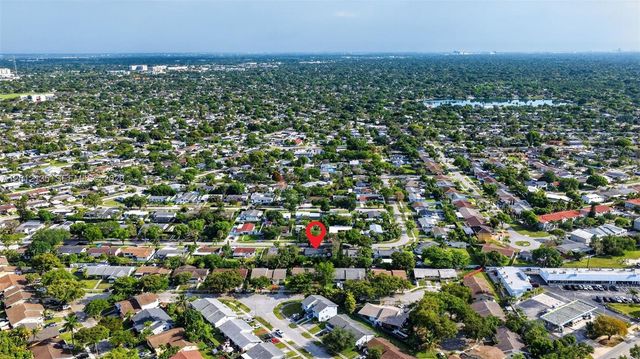 9240 Marine Dr, Cutler Bay, FL 33189