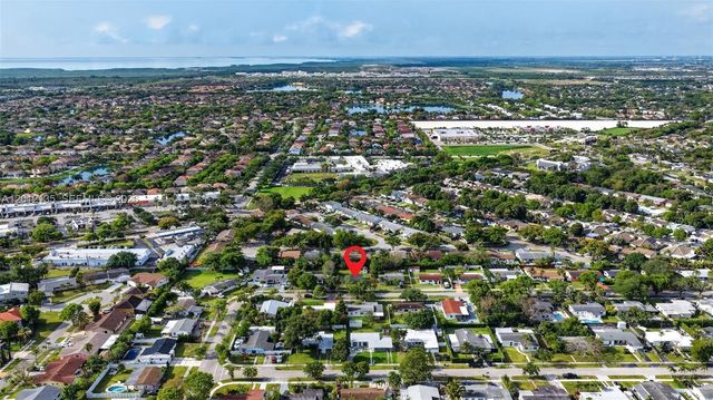9240 Marine Dr, Cutler Bay, FL 33189