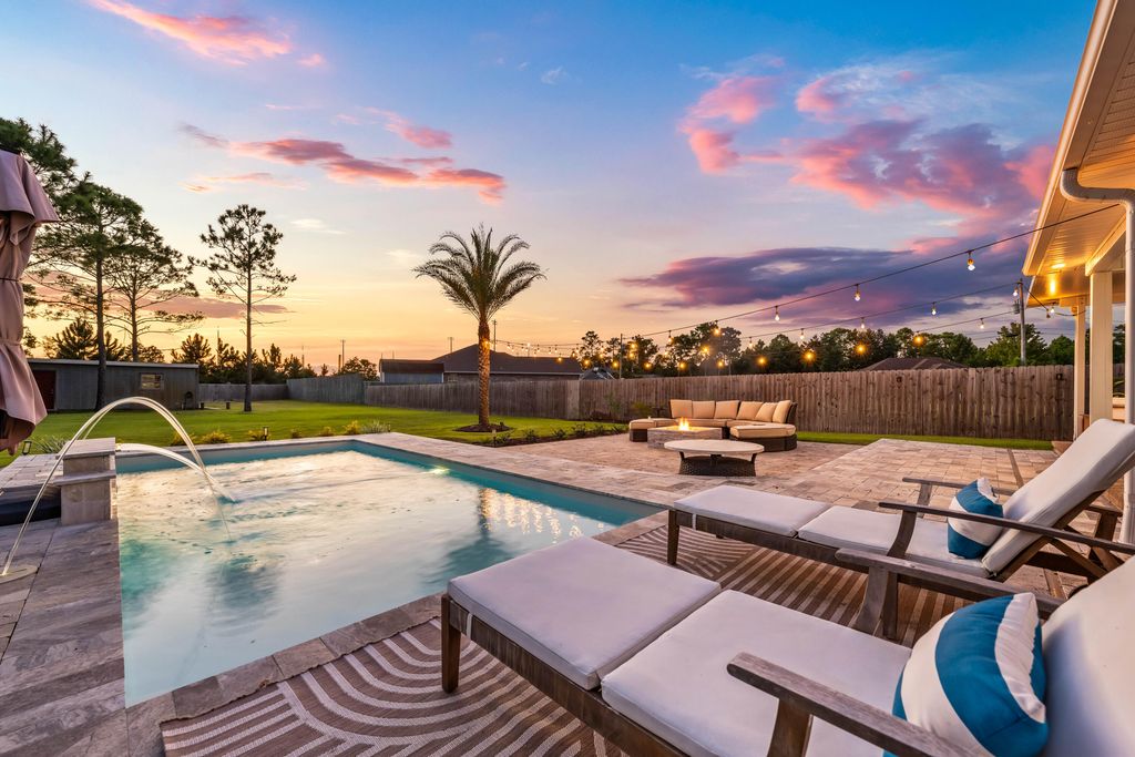 2423 Raider Lane, Navarre, FL 32566