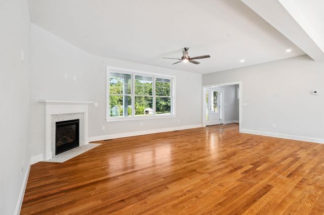27 Colby Lane, Greenland, NH 03840