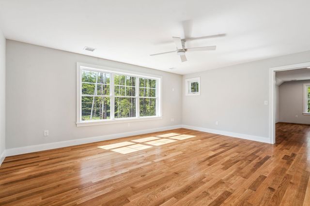 27 Colby Lane, Greenland, NH 03840