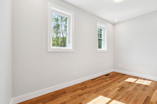 27 Colby Lane, Greenland, NH 03840