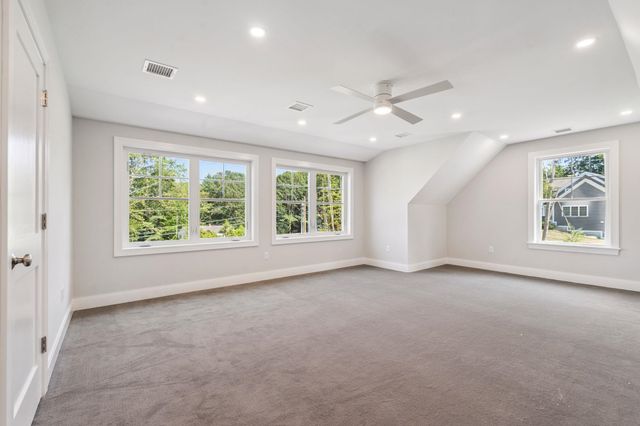 27 Colby Lane, Greenland, NH 03840