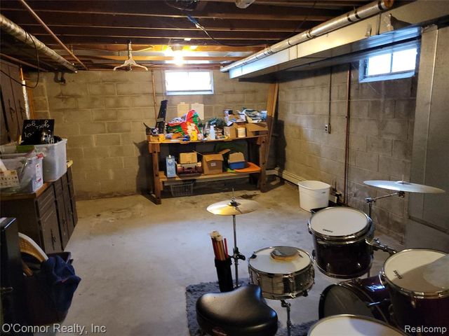 459 Michigan Avenue, Marysville, MI 48040