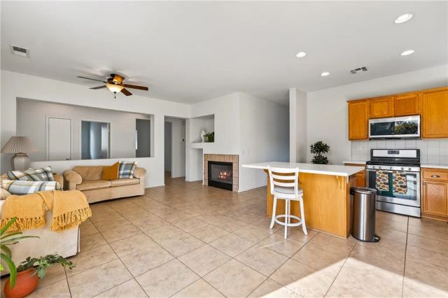 31619 Umbria Lane, Winchester, CA 92596