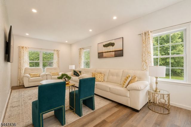 158 Woodland Ave, Ewing Twp., NJ 08638