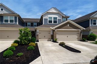 72 Pebble Brook Place, Springboro, OH 45066