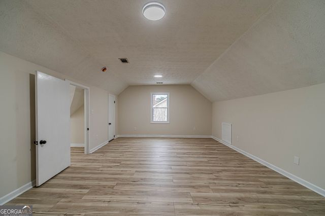 380 Cardigan Circle SW, Lilburn, GA 30047