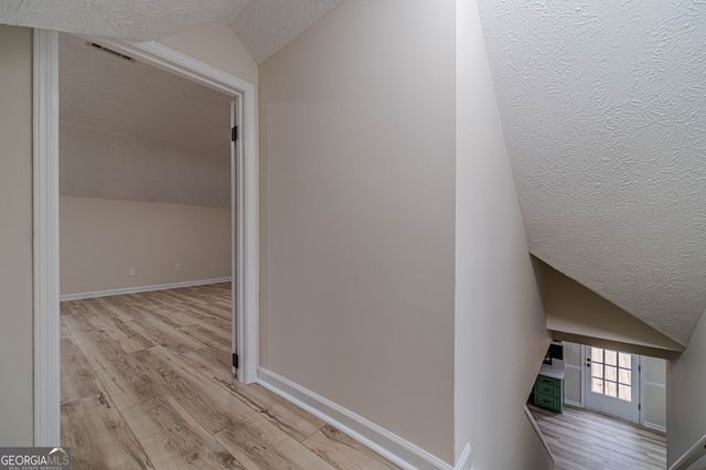 380 Cardigan Circle SW, Lilburn, GA 30047