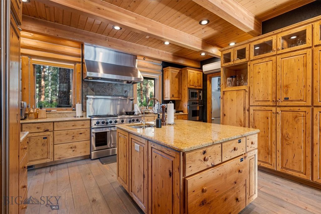 Address unavailable. photo 26