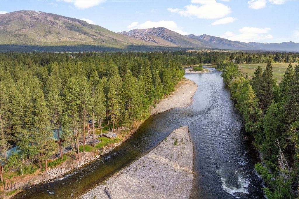 Address unavailable. photo 3