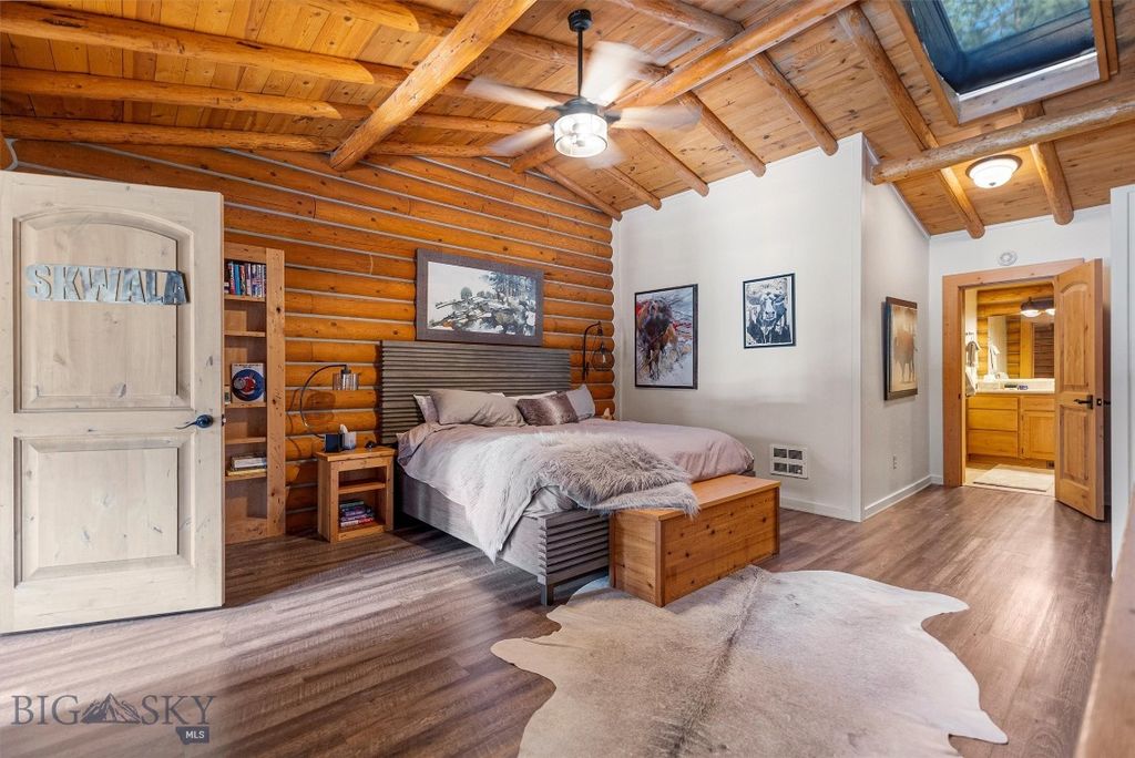 Address unavailable. photo 45