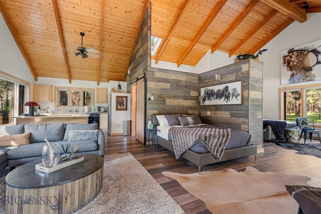 Address unavailable. photo 55