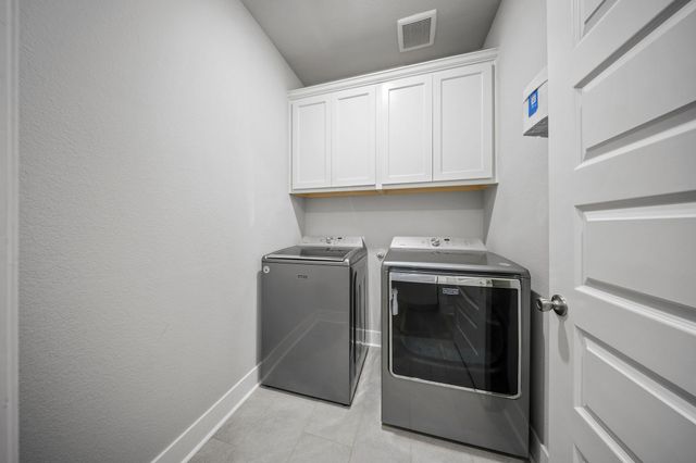3912 Primrose Drive, Aubrey, TX 76227