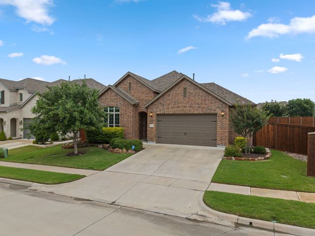 3912 Primrose Drive, Aubrey, TX 76227