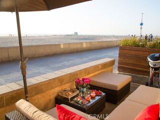 1728 The Strand 4, Hermosa Beach, CA 90254