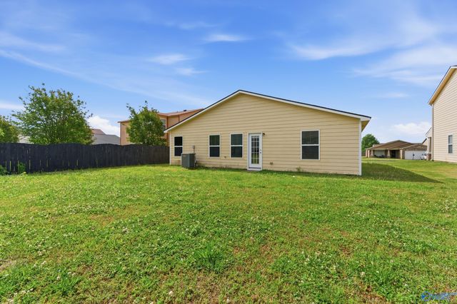 29889 Glenrose Way, Harvest, AL 35749