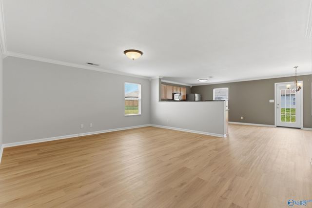 29889 Glenrose Way, Harvest, AL 35749