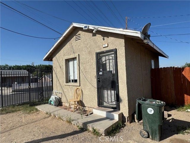 401 W Fredricks Street, Barstow, CA 92311