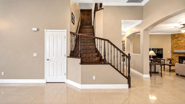 3934 Sterling Oaks Dr, Turlock, CA 95382