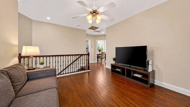 3934 Sterling Oaks Dr, Turlock, CA 95382