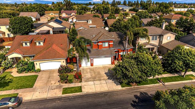 3934 Sterling Oaks Dr, Turlock, CA 95382