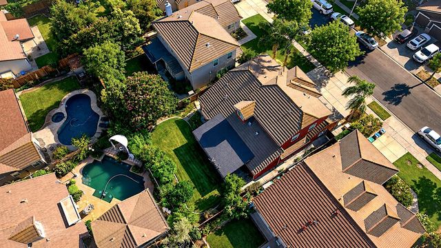 3934 Sterling Oaks Dr, Turlock, CA 95382