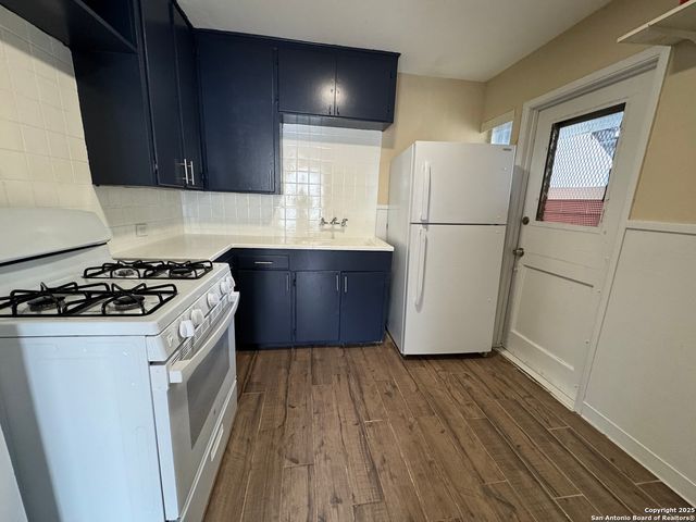 944 W Huisache Ave Apt 2, San Antonio, TX 78201