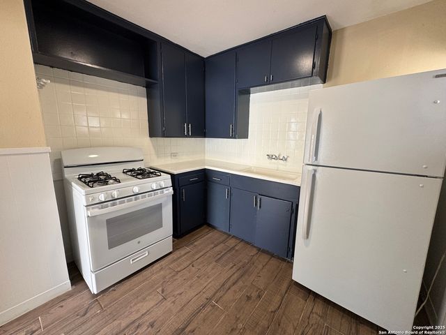 944 W Huisache Ave Apt 2, San Antonio, TX 78201