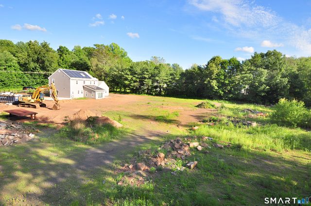 398 Chamberlain Highway, Berlin, CT 06037