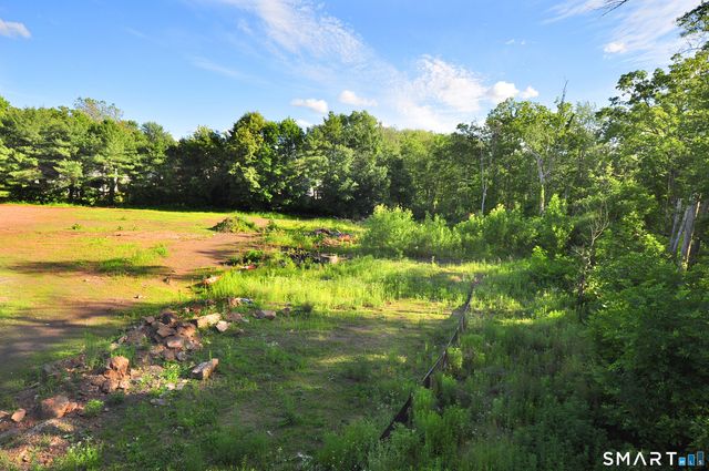 398 Chamberlain Highway, Berlin, CT 06037