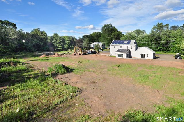 398 Chamberlain Highway, Berlin, CT 06037