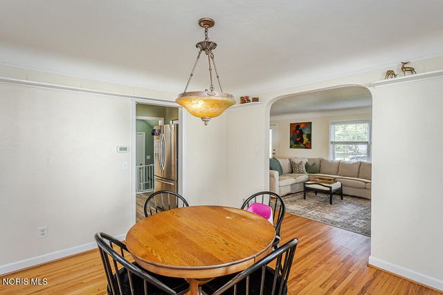 4337 Beverly Drive, Toledo, OH 43614