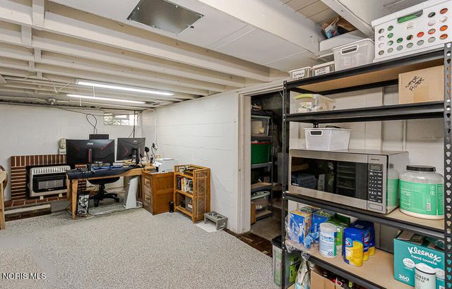 4337 Beverly Drive, Toledo, OH 43614