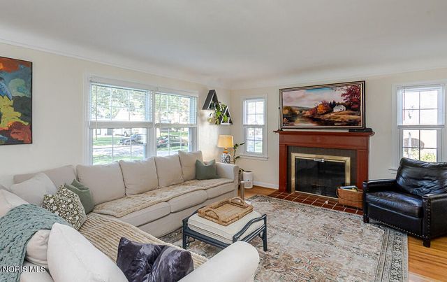 4337 Beverly Drive, Toledo, OH 43614