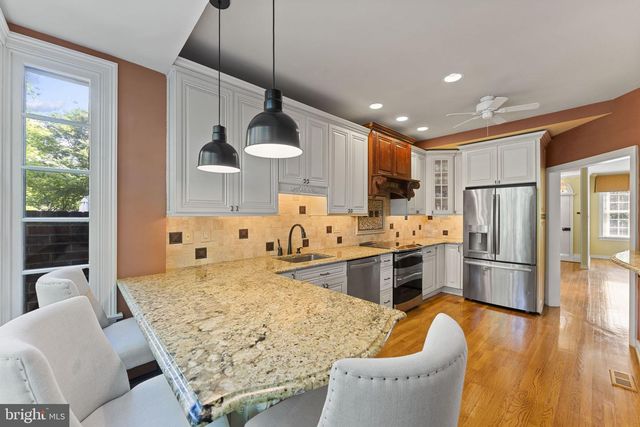 1100 QUINARD CT, Ambler, PA 19002