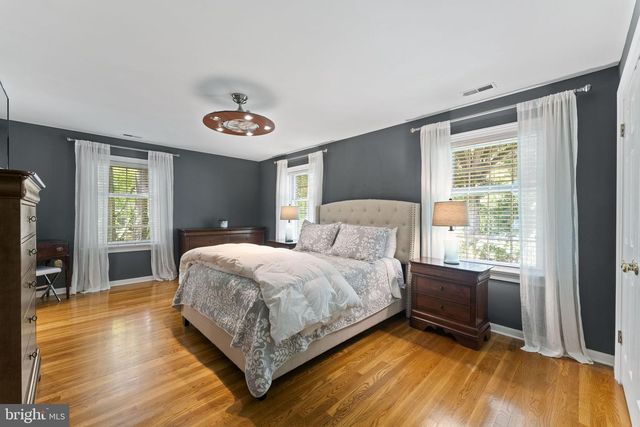 1100 QUINARD CT, Ambler, PA 19002