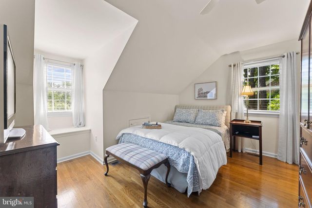 1100 QUINARD CT, Ambler, PA 19002