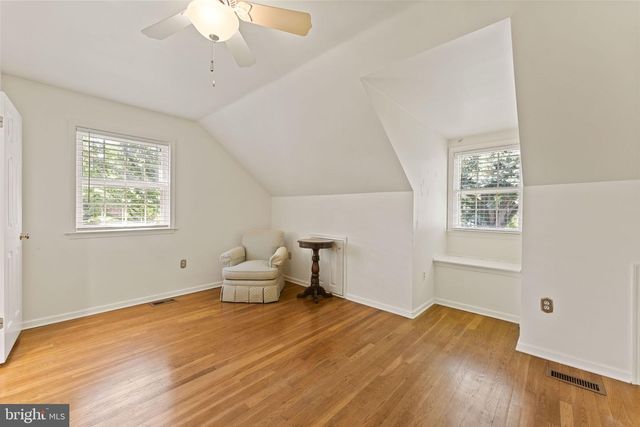 1100 QUINARD CT, Ambler, PA 19002