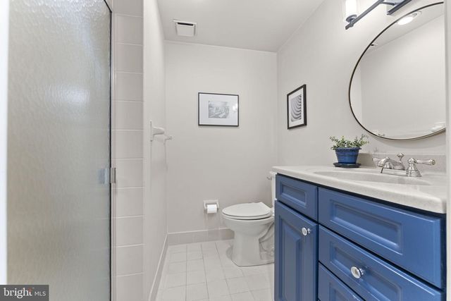 1100 QUINARD CT, Ambler, PA 19002