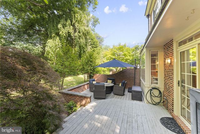 1100 QUINARD CT, Ambler, PA 19002