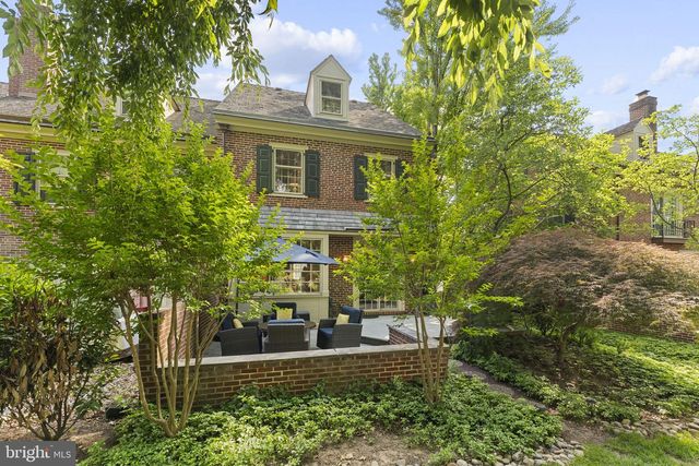1100 QUINARD CT, Ambler, PA 19002