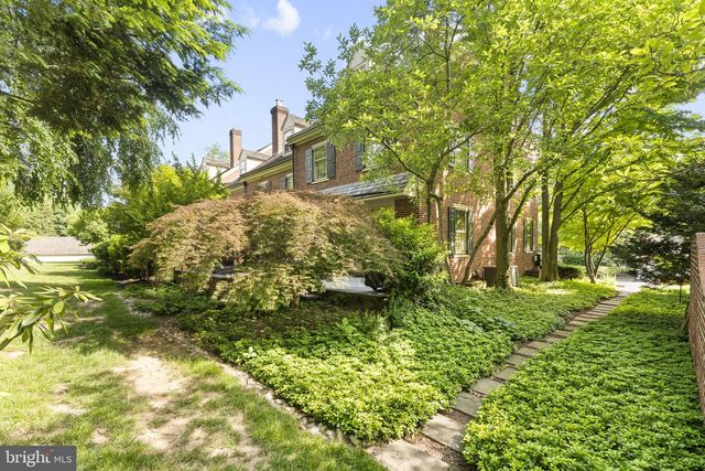 1100 QUINARD CT, Ambler, PA 19002