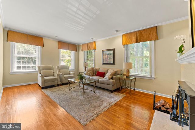 1100 QUINARD CT, Ambler, PA 19002