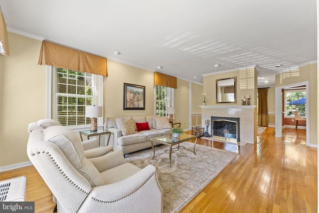 1100 QUINARD CT, Ambler, PA 19002
