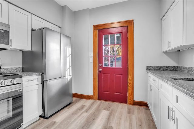 142 E Garfield Ave, New Castle, PA 16105