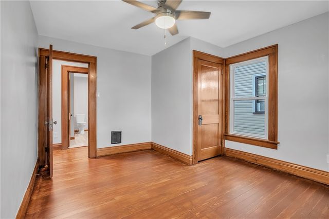 142 E Garfield Ave, New Castle, PA 16105