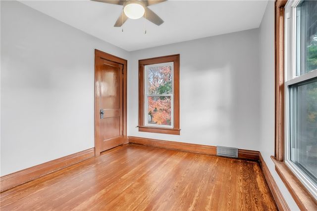 142 E Garfield Ave, New Castle, PA 16105