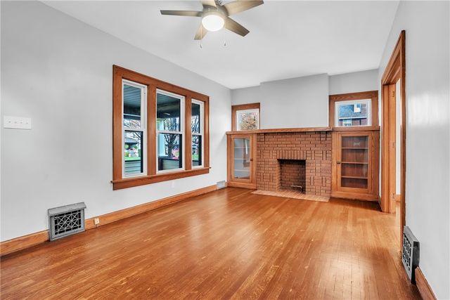 142 E Garfield Ave, New Castle, PA 16105