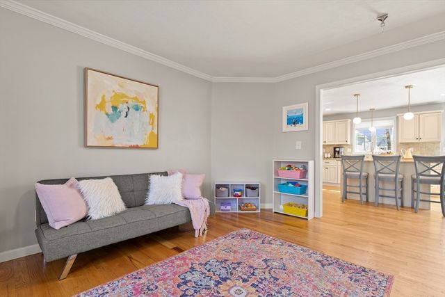 16 Pine St, Easton, MA 02375